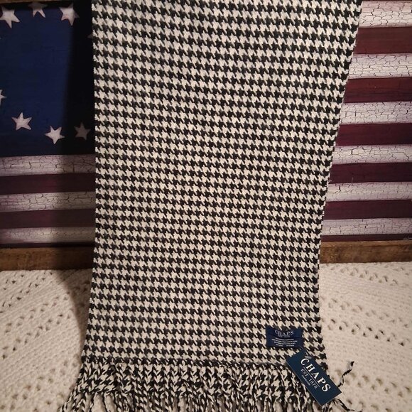 Chaps Accessories - BLACK & WHITE & FRINGE SCARF--NWT